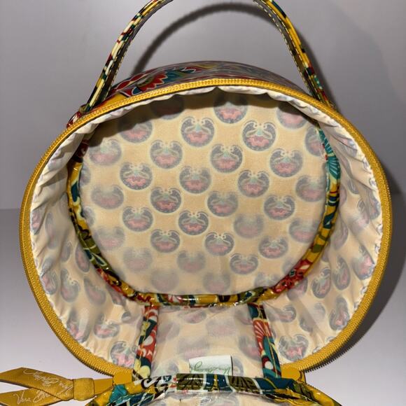 Vera Bradley Hatbox Round Cosmetic Case Provençal Yellow Floral Zip Around - Picture 7 of 7